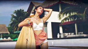 9 alia bhatt hot whitw bikini.jpg Bollywood Bikini Actress Models